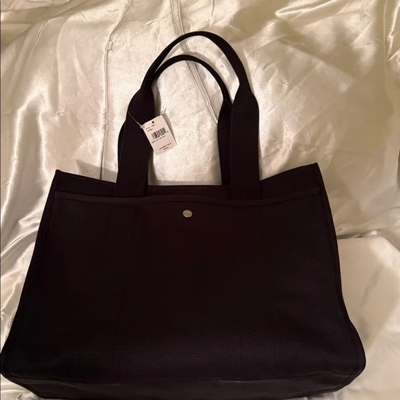 🩶 Coach NWT Large Black Cargo Tote Bag 42 With Gold Script Logo - Picture 5 of 7